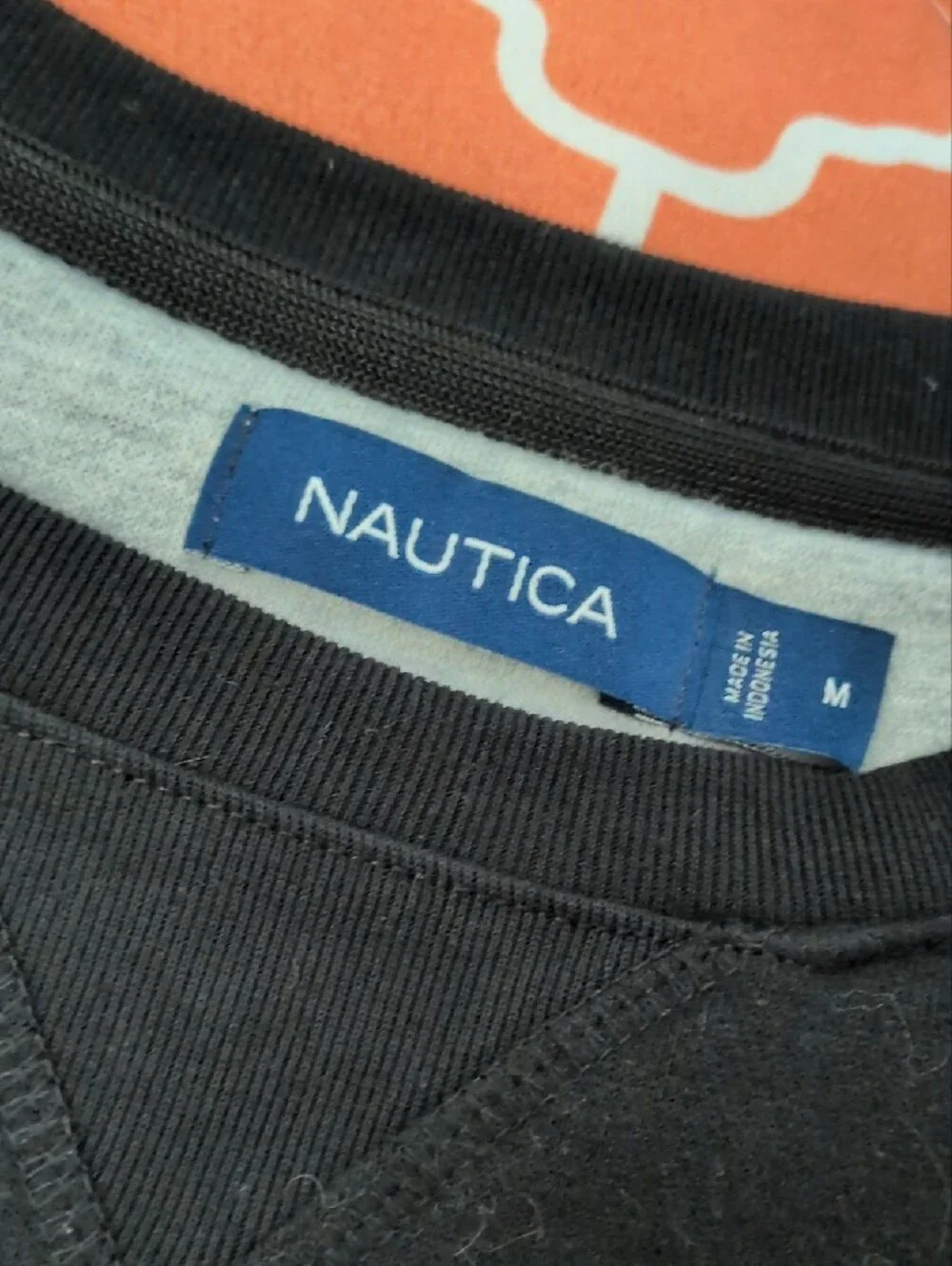 Nautica Black Crewneck Sweatshirt with White Sail Logo🤍🖤🤍🖤 - Picture 2 of 6